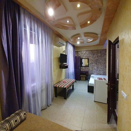 Planet Hotel Ереван Екстериор снимка