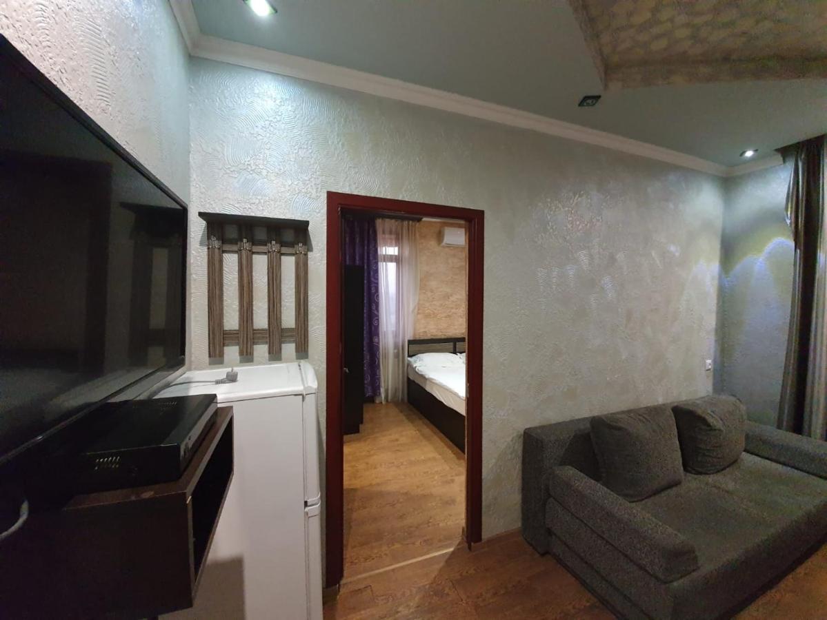 Planet Hotel Ереван Екстериор снимка